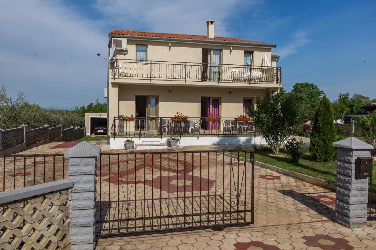 Apartment Belma Porec Radmani Eksteriør bilde